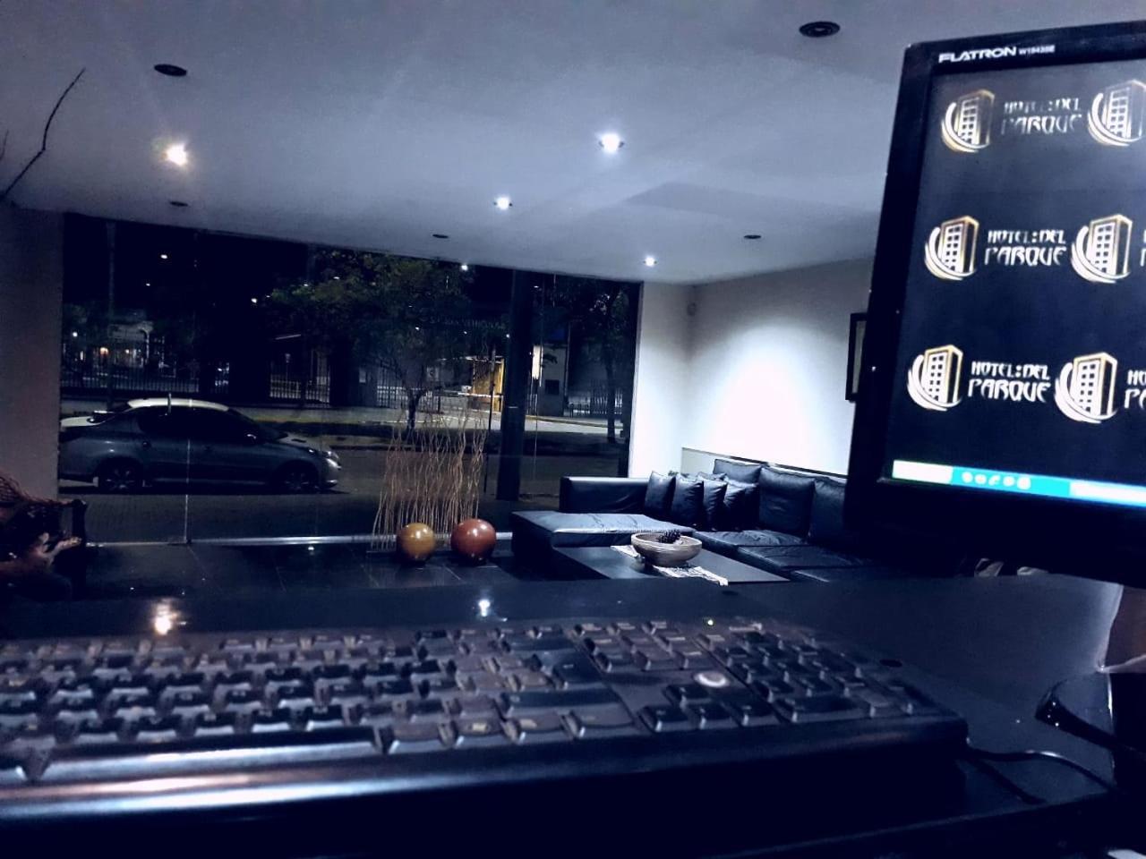 Hotel Del Parque 圣米格尔·德·图库玛 外观 照片